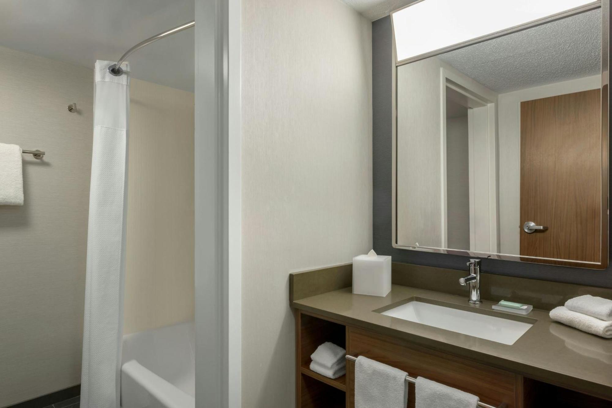Courtyard By Marriott Kokomo Esterno foto